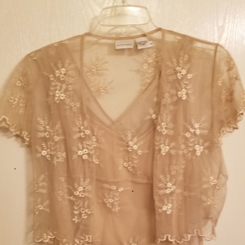 Newport news, blouse.